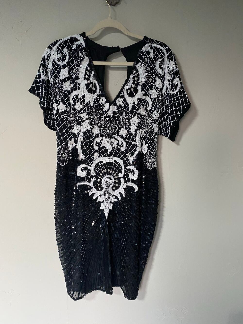 Vintage Champ Ellyse 100% silk Sequin Beaded V-neck Mini Evening Dress Large
